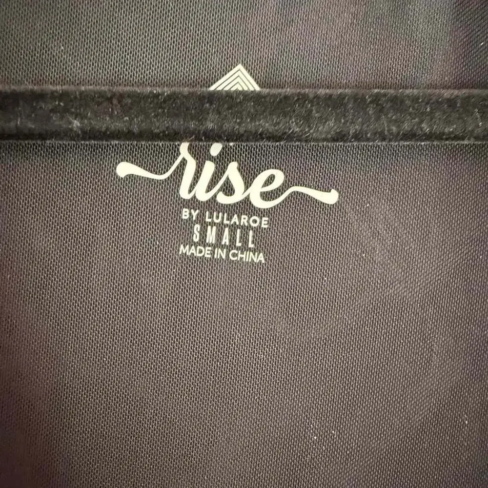 LuLaRoe rise windbreaker